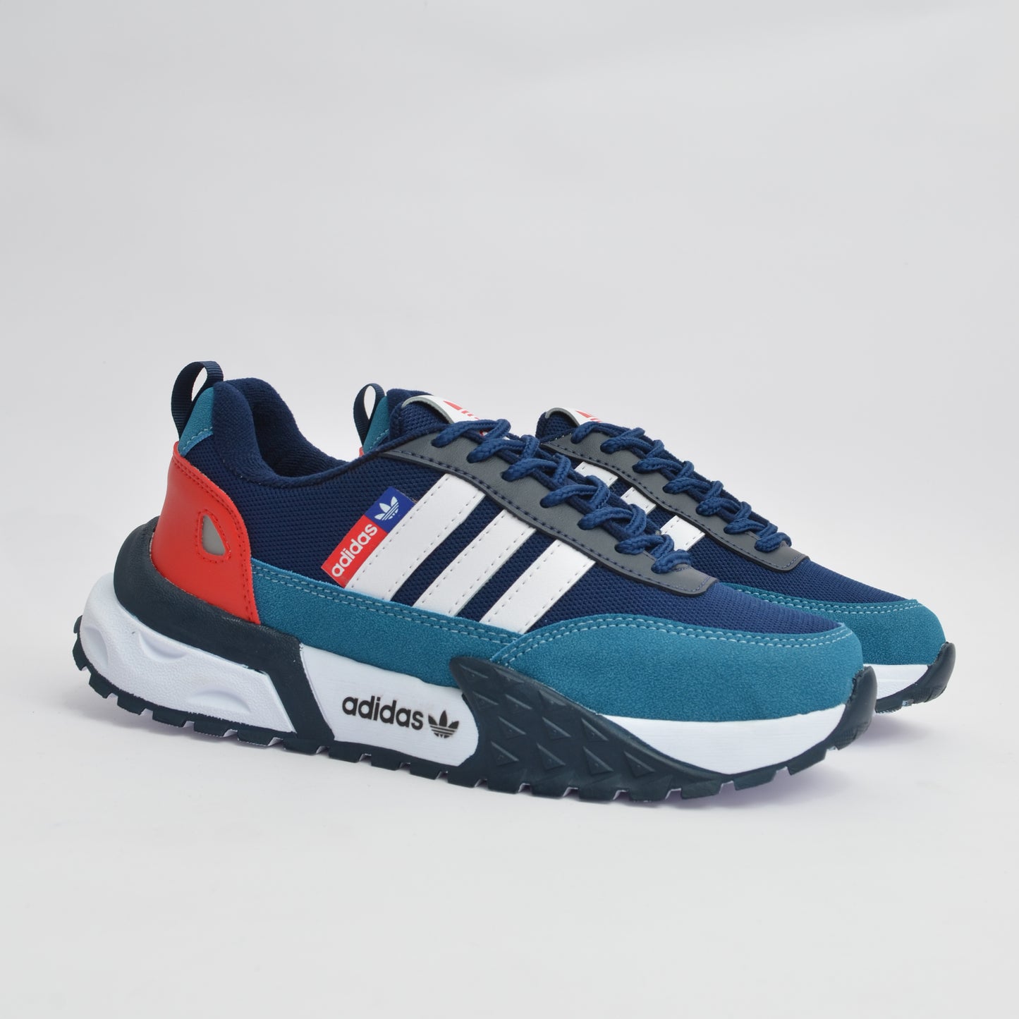 Adidas Tresc© RUN + Medias