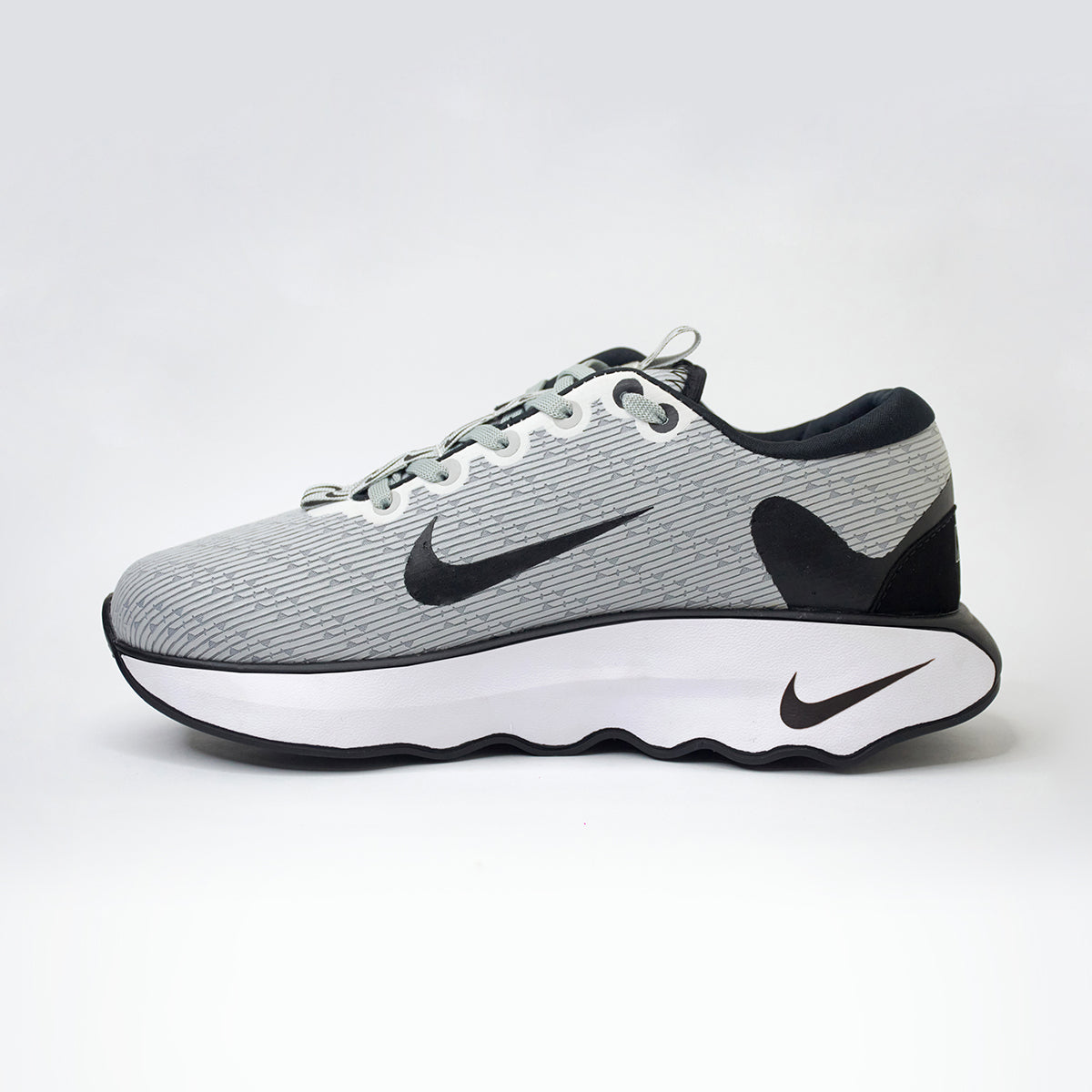 NUEVOS ⭐ Zapatillas Deportivas  MOTIVA +  1  par de MEDIAS + ENVÍO GRATIS 🔥