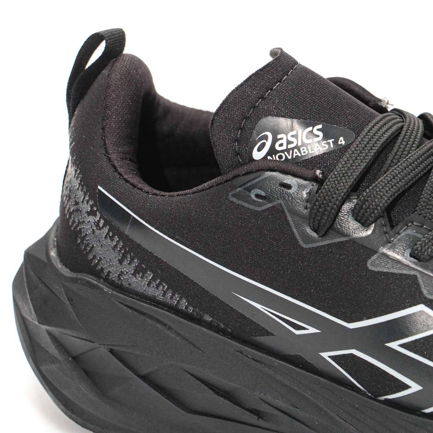 Asics Blast4 + 2 PARES DE MEDIAS GRATIS