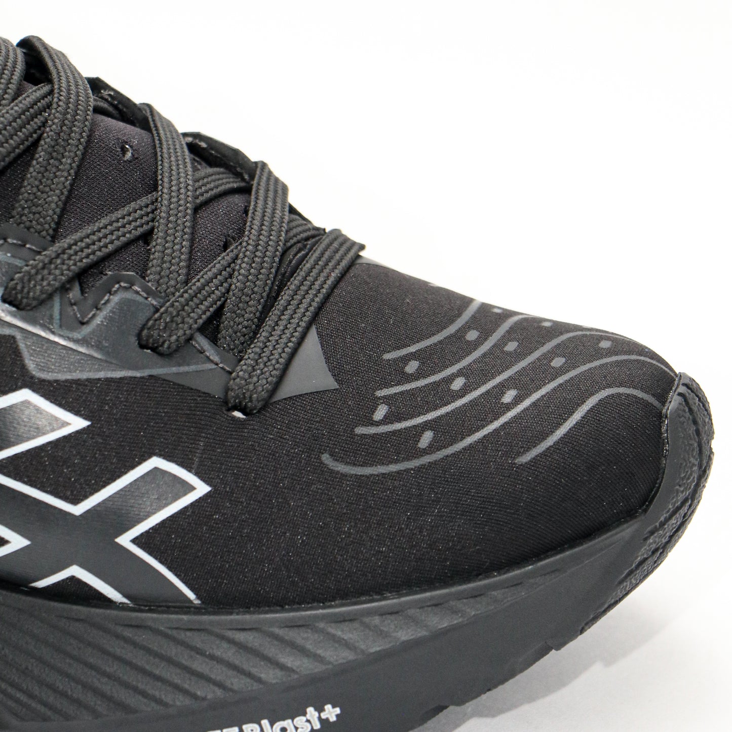 Asics Blast4 + 2 PARES DE MEDIAS GRATIS