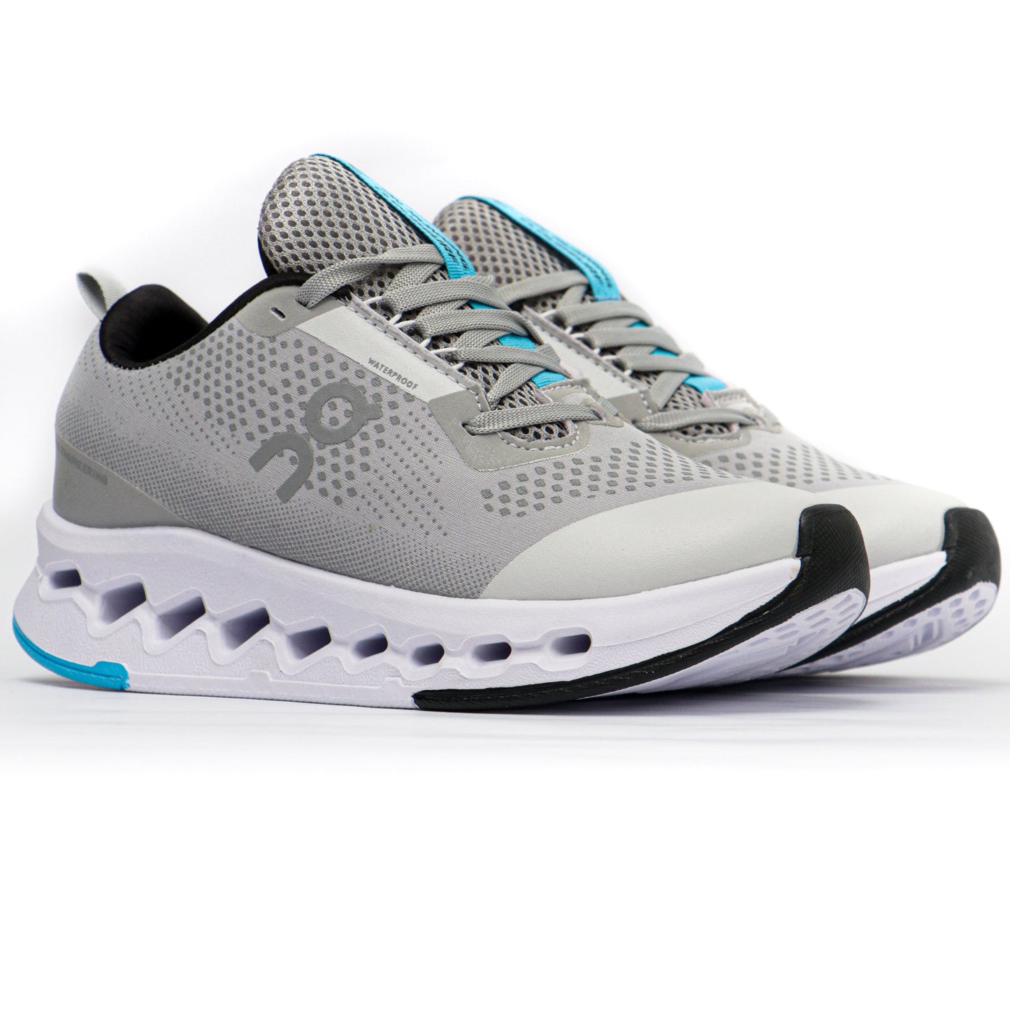 OnCloud6 + REGALO 3 pares de medias
