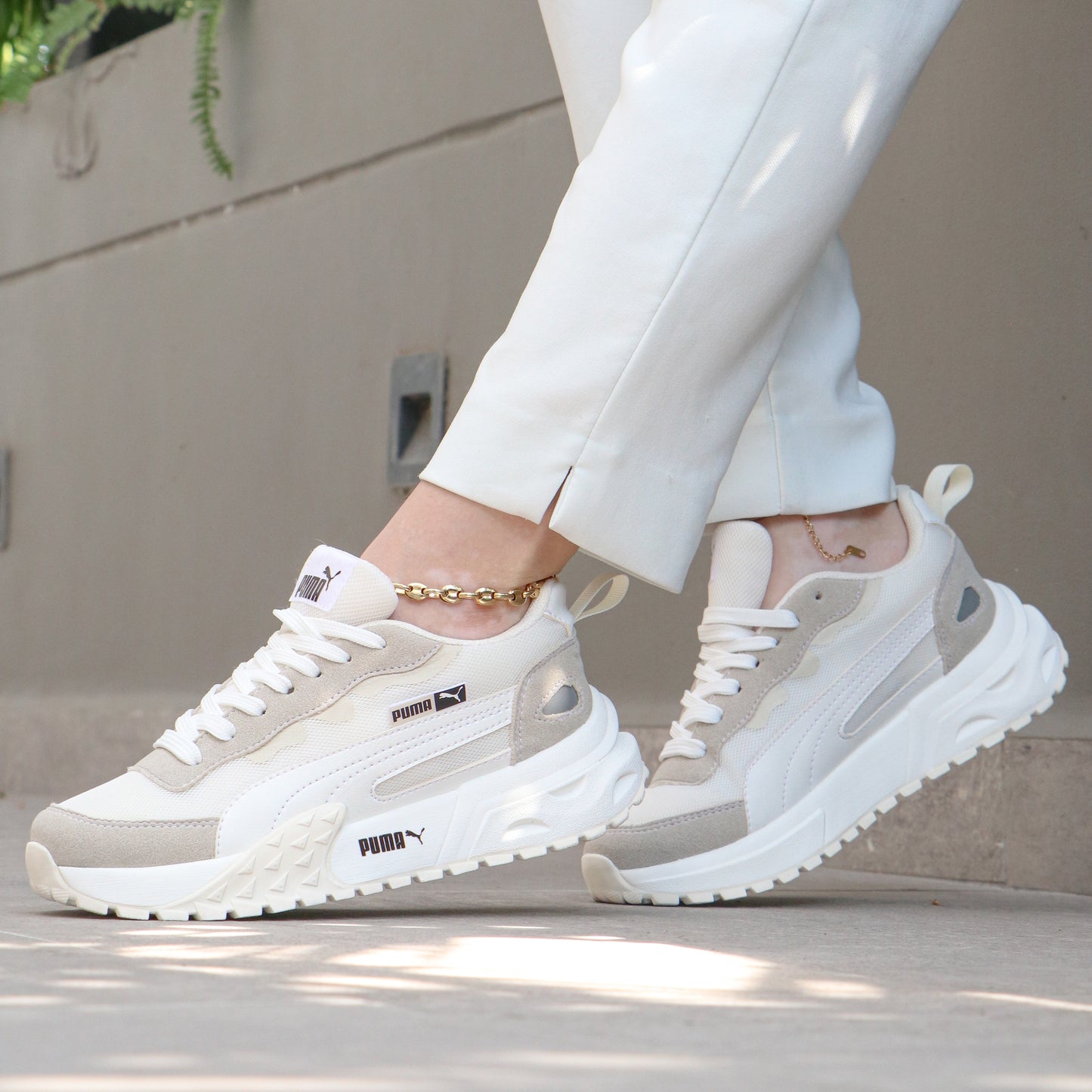 Puma Mirage + 1 par de medias